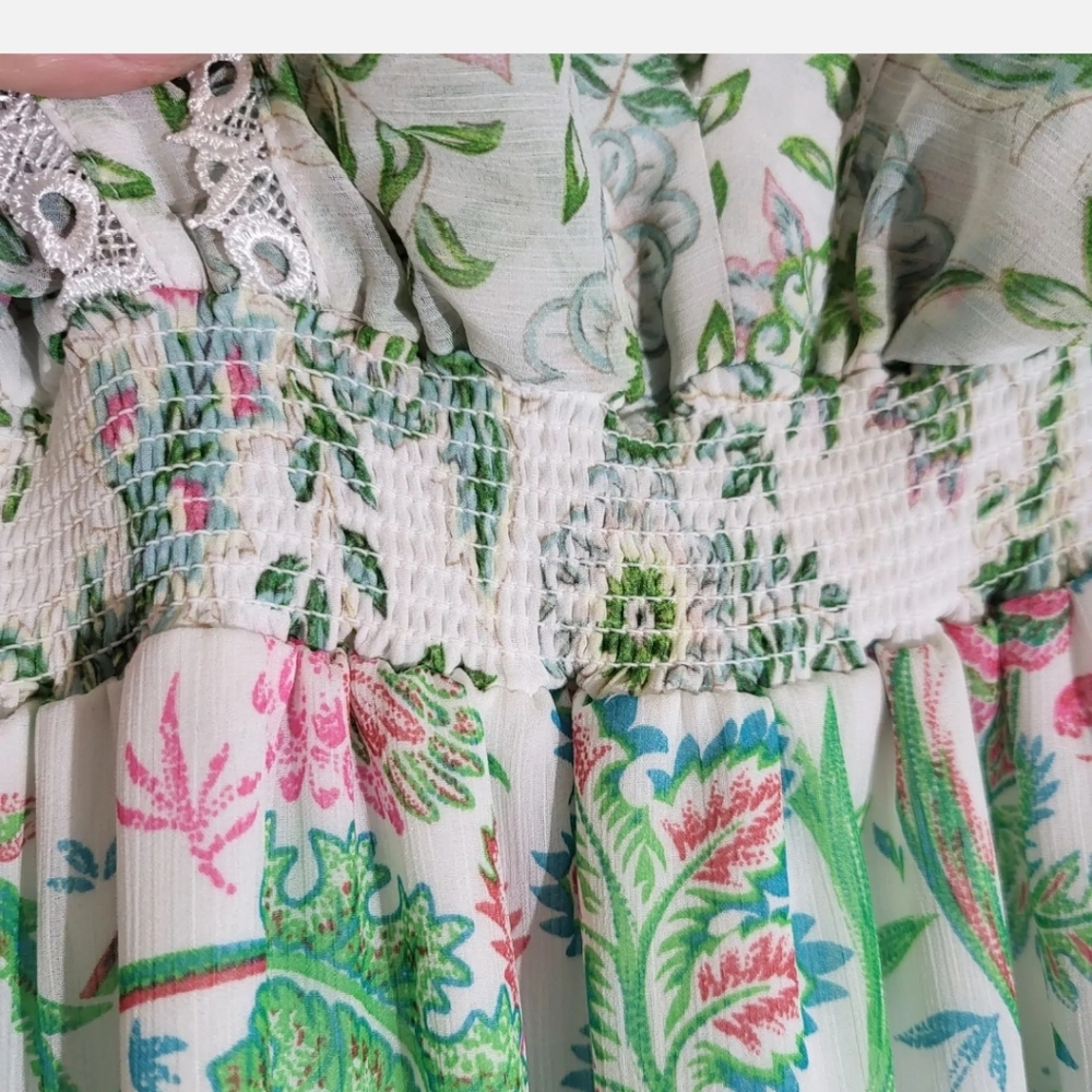 House of Harlow Romantic and Feminine and Gorgeous Pastel Floral Maxi Dress - Picture 4 of 12